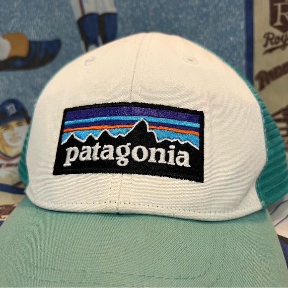 Patagonia Classic Logo Mesh Embroidered Snap Back Hat Cap Teal - Picture 6 of 6